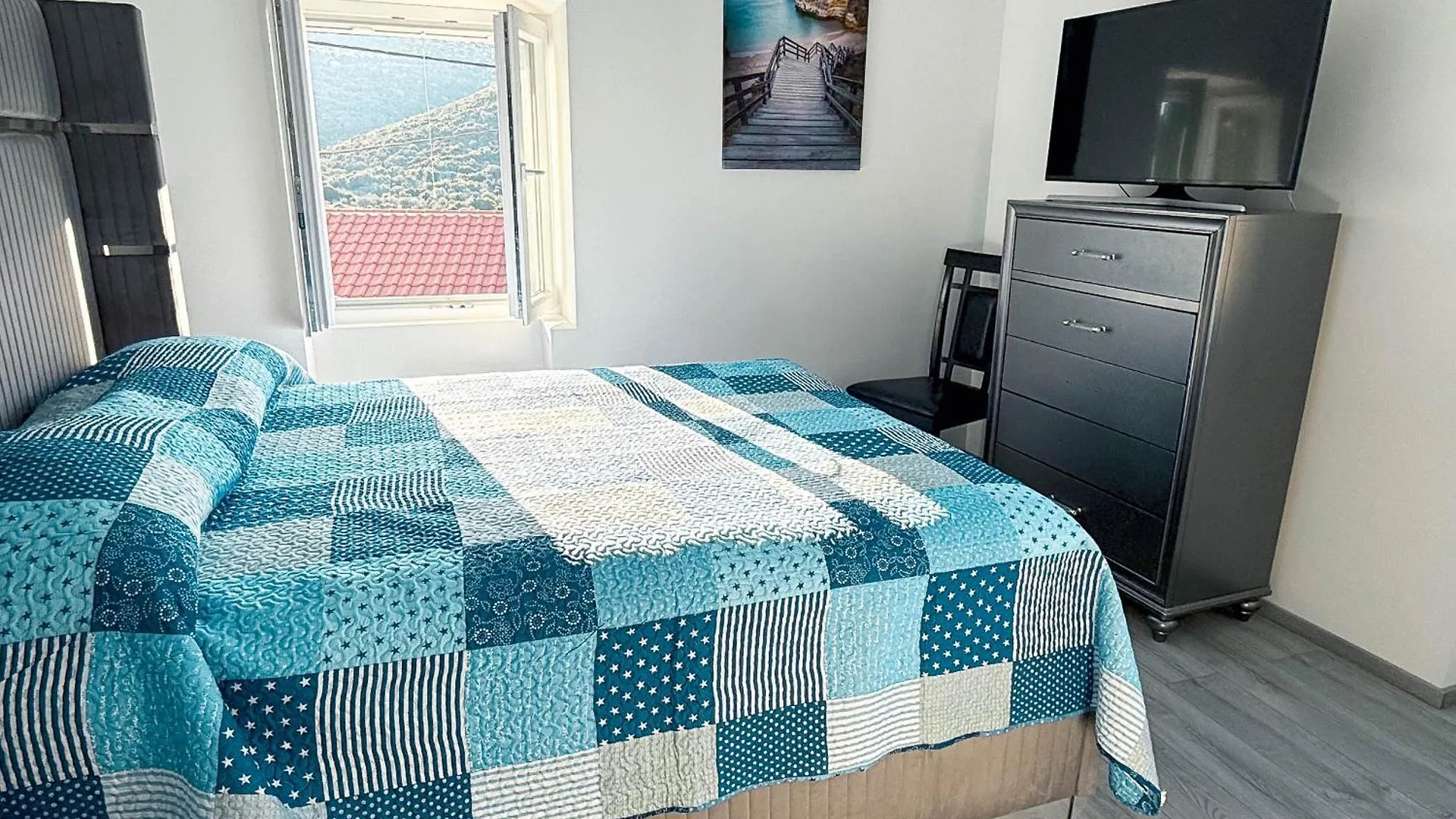 Private House 3 Bed, 3 Bath In Luka Dugi Otok Villa Nyaraló